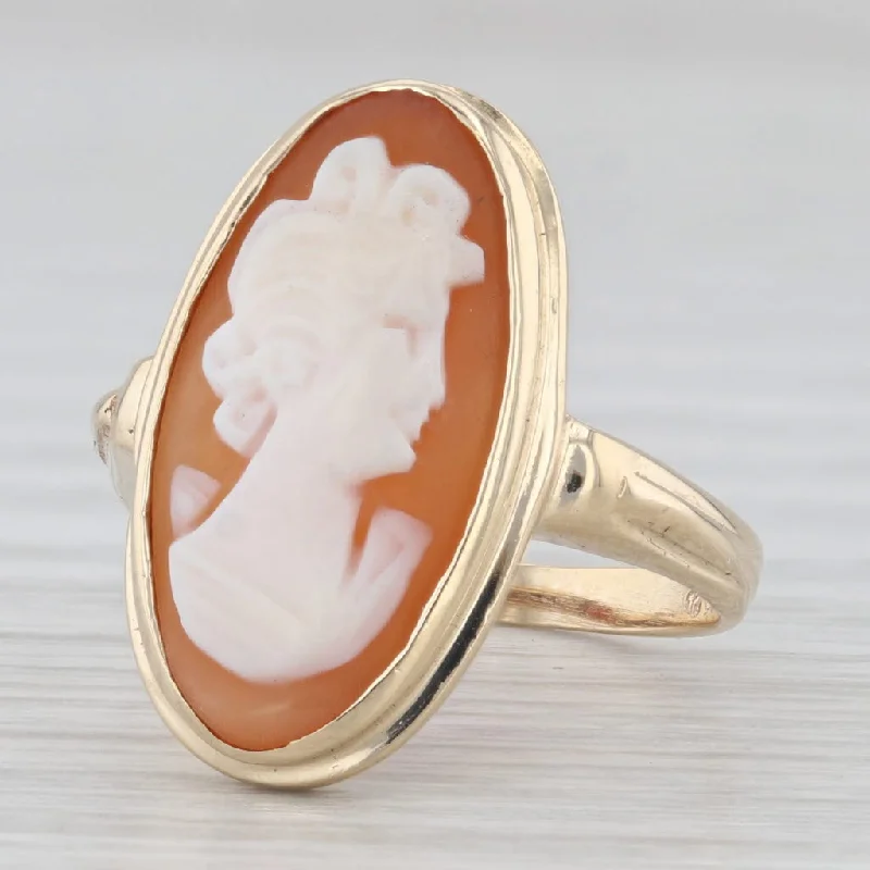 oval cut engagement rings for women-Carved Shell Oval Cameo Ring 10k Yellow Gold Size 5.5