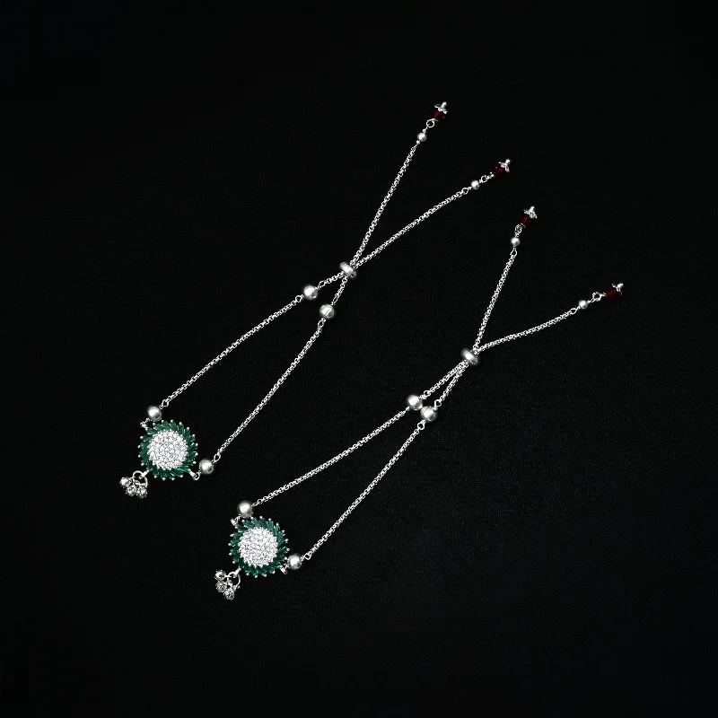 anklets for fashionistas for women-Silver Anklet with Floral Design, Green Stones, Ghungroo, Red Gems.