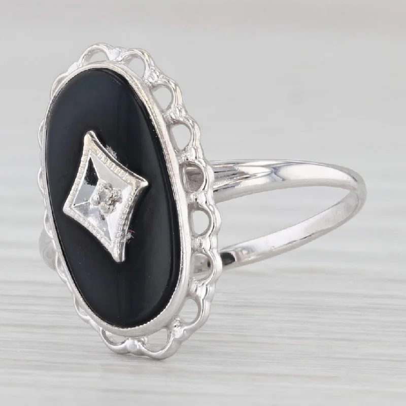 round brilliant cut engagement rings for women-Onyx Oval Cabochon Diamond Signet Ring 10k White Gold Size 7.5 Vintage