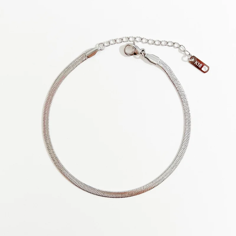 statement anklets for women-Herringbone Anklet in Silver